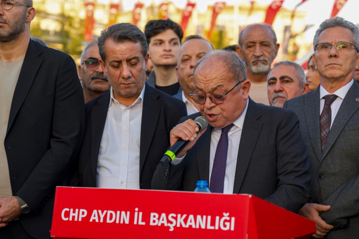 CHP’Lİ BAŞKANLARDAN TUTUKLAMA TEPKİSİ: “HALKIN İRADESİNE SAHİP ÇIKACAĞIZ”