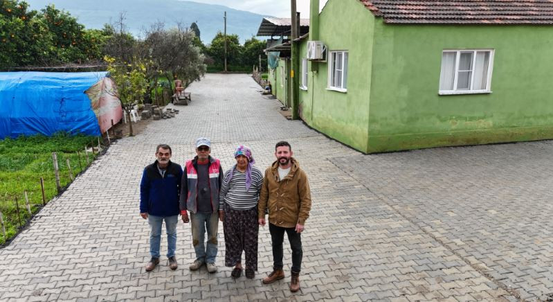 Başkan Tetik Hamzallı'nın yarım asırlık yol sorununu tarihe gömdü